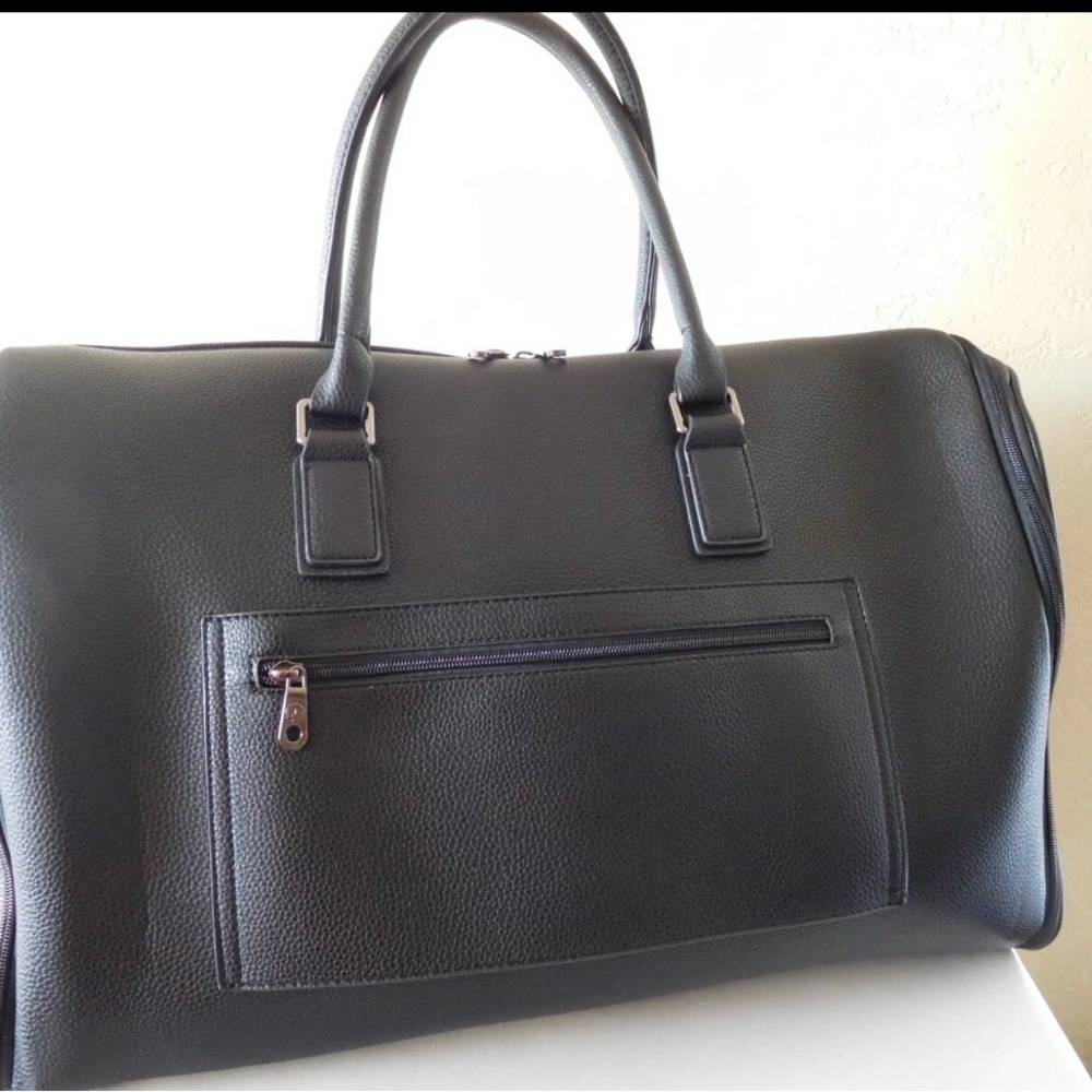 NEW! Robert Graham Black Convertible Weekender Bag - Picture 8 of 8